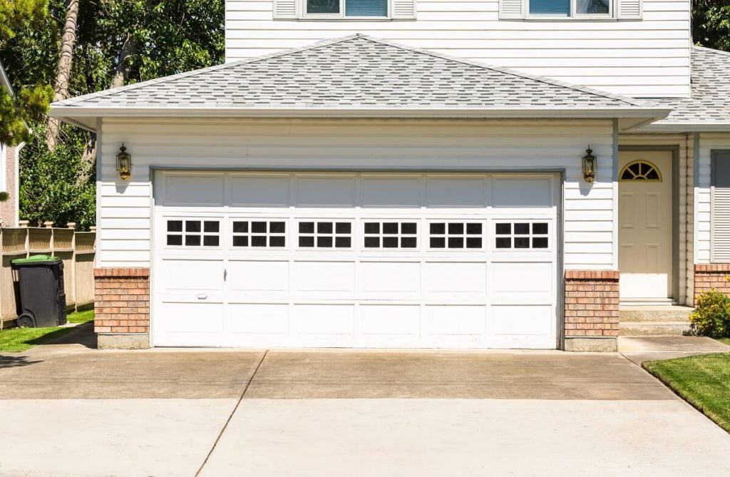 Bluegrass Garage Door (1)